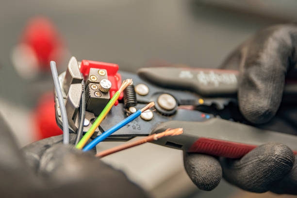 Best Local Electrician Companies  in Dayton, WA